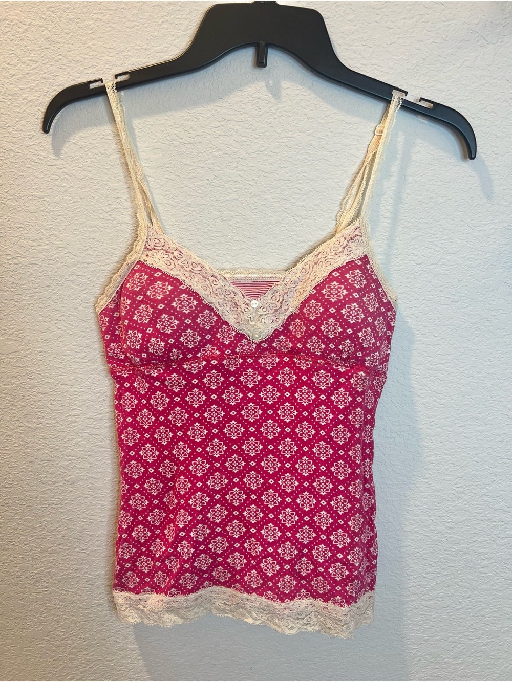 L.E.I Vintage 2000s Y2k Pink Cream Lace Trim Geo Print Tank Top Blouse Juniors M